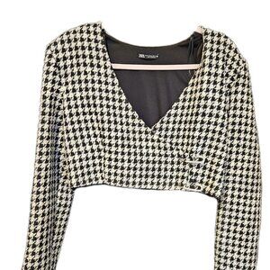 Zara Women Black White Houndstooth Tweed Cropped Faux Wrap Jacket, Size XL